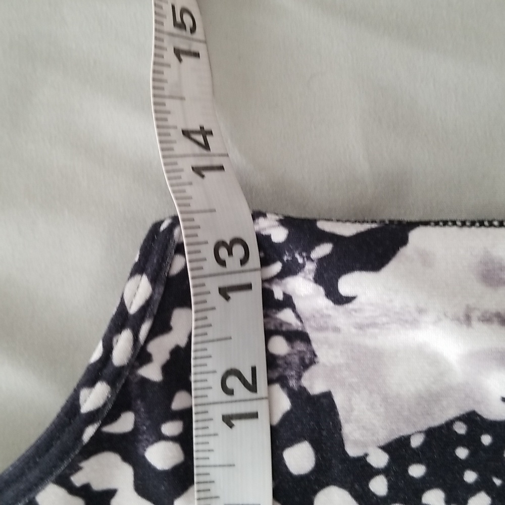 Lululemon Racerback Tank - Picture 11 of 12